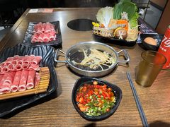 -呷哺呷哺(延安西路店)