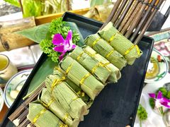 -刘姐啤酒鱼民族演艺餐厅(西街总店)