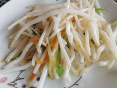 芦苇根炒肉丝-梦缘水乡·湖景餐厅