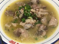 -十八碗(海口吾悦广场店)