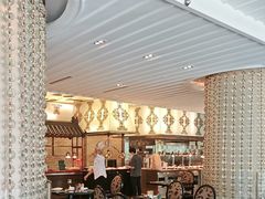 -圣丰索菲特·2 On 988 Café 自助餐厅