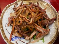 -金杨拉面王小吃面馆·牛三宝面·红烧牛肉粉