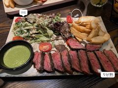 -The Cheebat 锌吧·Bistro(体育西店)