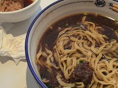 -镇南锅盖面馆(解放路店)