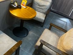 -维也纳酒店(深圳横岗塘坑地铁站店)