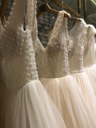 -LA GRACE高端婚纱礼服定制馆