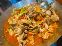 -昱龙大盆牛蛙馆(三兴街总店)