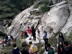 -半月岩风景旅游区