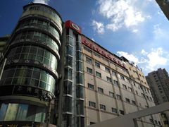 -云洲古玩城(大木桥路店)