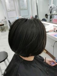 -镁连社·美联社