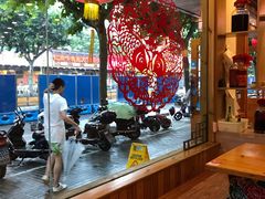 -鹤乡东北菜(崮山路店)