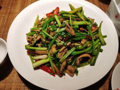 -渝信川菜 · 川味家常菜(长安店)