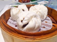蚝皇叉烧包-创元千禧大酒店 · 香港轩
