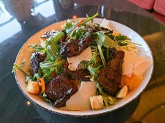 蜜汁牛肉蔬菜沙拉-哈蒙德餐厅