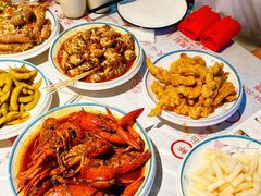 -三妹小龙虾·黄油蟹(华侨城总店)