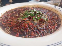 -兔行天下-鸿鹤鲜锅兔(中海国际店)