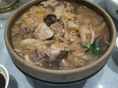 -六泰居·尔滨地标·东北菜(泰山路店)