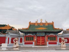 -席力图召