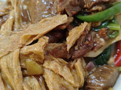 支竹牛腩煲-甜甜屋(解放中路店)