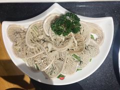 -一斗火锅·招财羊毛肚(泰吉滨江店)