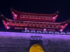 -巴陵广场