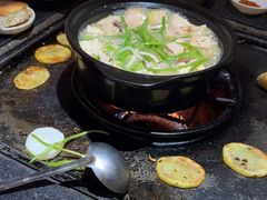 -有一锅·野生菌黑山羊腊排骨火锅(古城北门店)