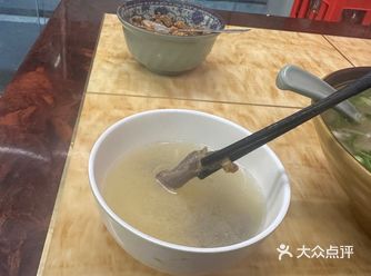 吃羊鞭，喝羊汤，啃腰子！补大发了！