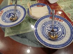 -赵记传承特色牛奶甜品(泉城广场店)