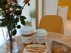 -Cafe on warm(丹霞店)