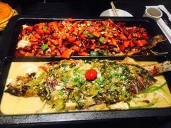 -鸣记脆皮烤鱼(岐山路店)