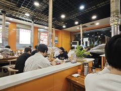 -哈尔滨小酒馆·鲜肉现穿自助烧烤(康新花园店)