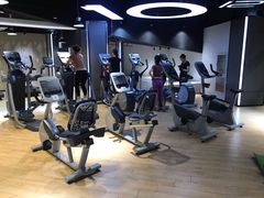 -一兆韦德健身(张杨路店)