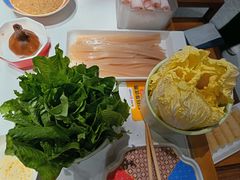 油麦菜-曲氏老北京铜锅涮肉•火锅(不老街店)