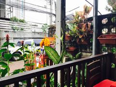 -Dash Teak House