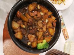 -鑫巴蜀小镇 · 水煮鱼专研店(玉桥店)