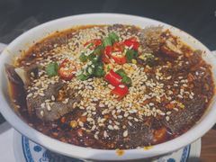 -炉小二铜锅牛蛙•川湘菜(三里屯店)