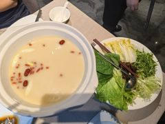 -一澜江宴·江景地标楚菜(江滩公园店)