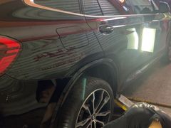 -鲨鱼皮汽车凹陷玻璃修复(静安店)