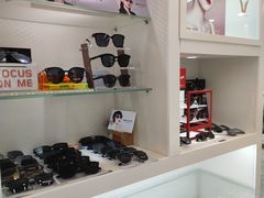 -明月眼镜(三坝店)