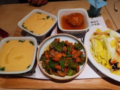-老乡鸡(上海白玉兰广场店)
