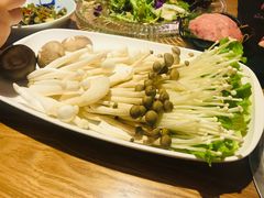 -尚海豆捞(乐虹坊店)