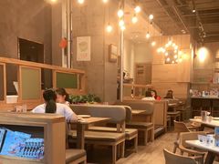 -新元素餐厅(瑞虹天地月亮湾店)