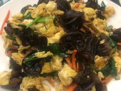 -李连贵酒家熏肉大饼(昆明街店)