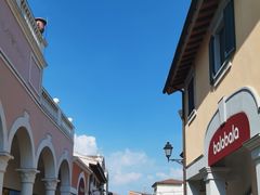 -佛罗伦萨小镇广佛名品奥特莱斯(疏港路店)