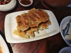 虾仁肉锅贴-前海沿·青岛菜(五四广场永旺店)
