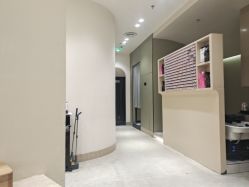 -Mentor Hair Salon