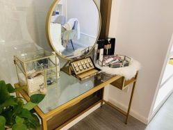 -F.N冻龄皮肤管理中心