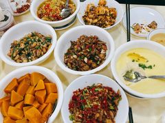 -笨罗卜浏阳菜馆(太平街店)