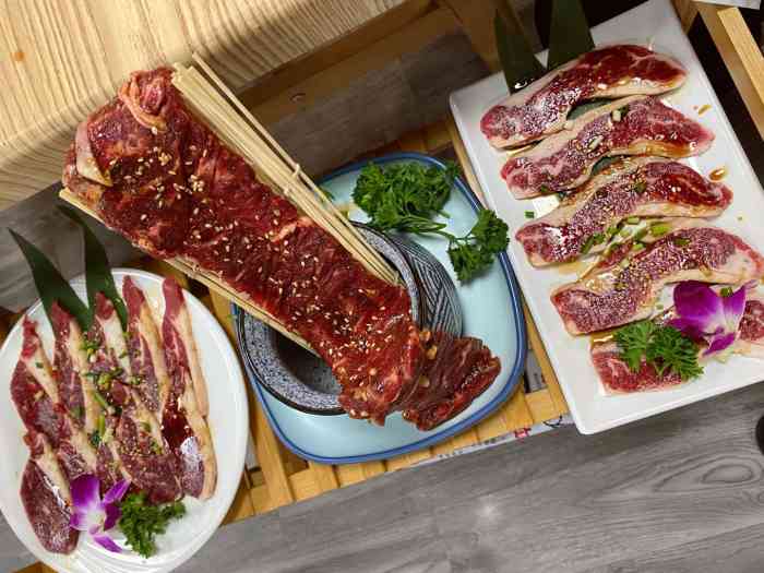 鲜牛道炭火烤肉(钱桥店)