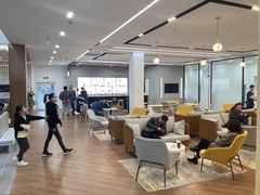 -上海宝宁宝马4S店
